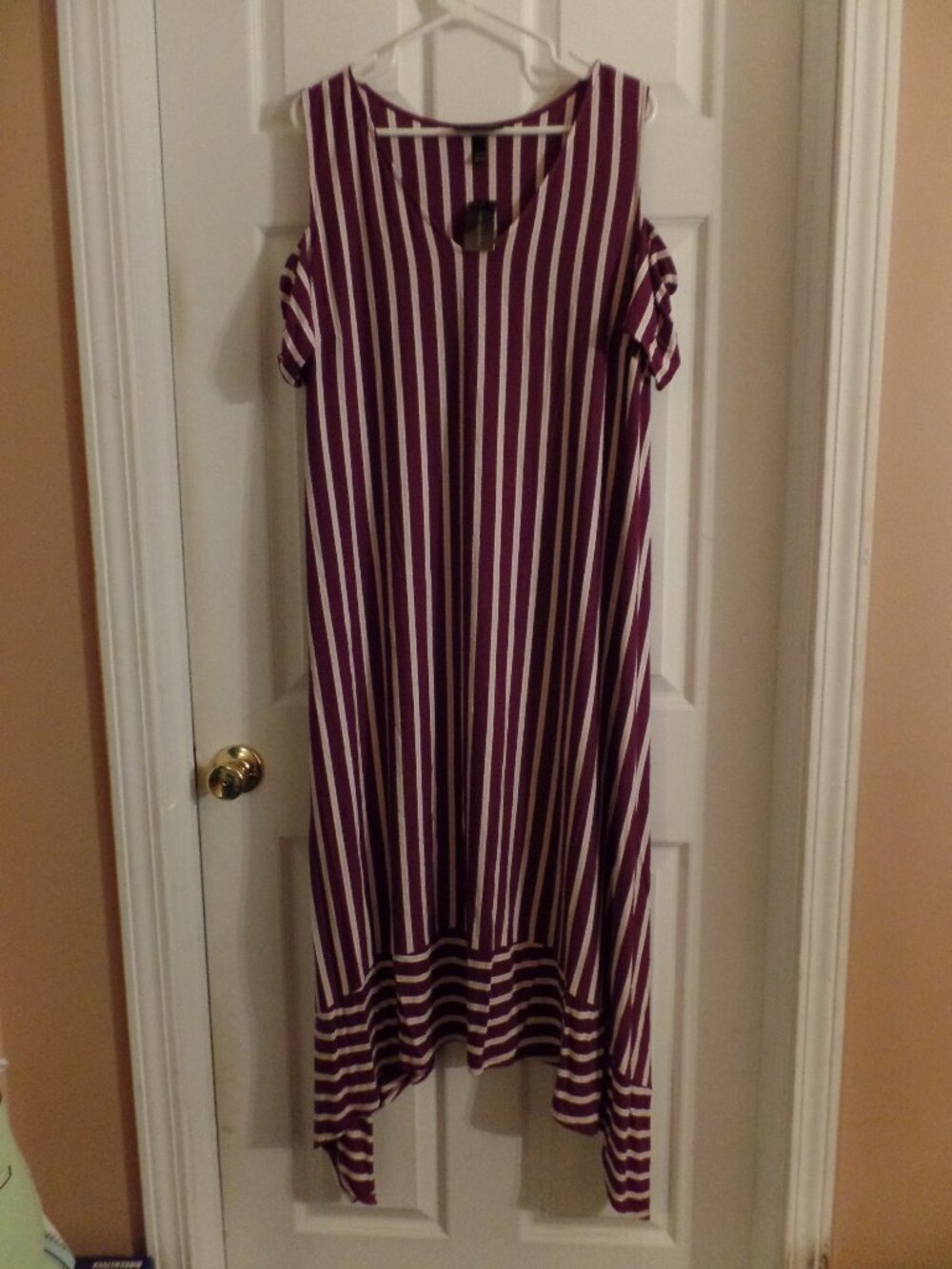 NWT 18/20 18W 20W Lane Bryant Purple White Stripe Cold Shoulder Stretchy Dress